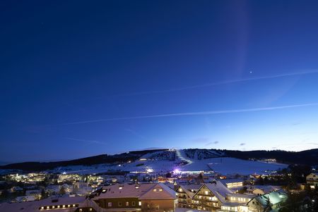 Flutlicht-Skifahren in Willingen mit tollem Panorama auf den Ort