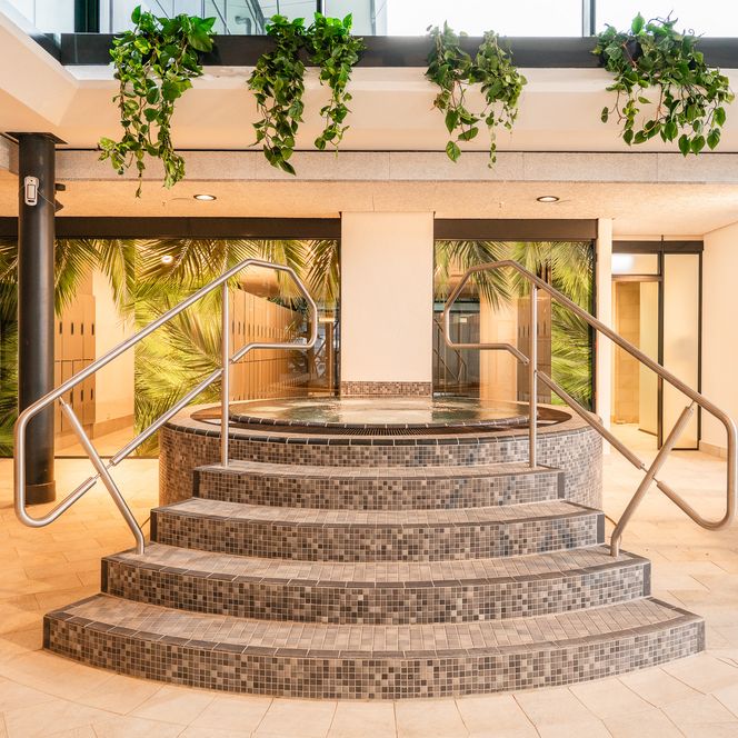 Whirlpool im Lagunen-Erlebnisbad