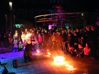 Feuerschlucker bei Willingen im Lichterglanz Feuerschlucker bei Willingen im Lichterglanz