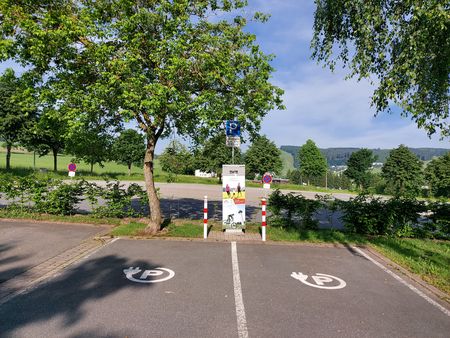 E-Ladesäule an der Tourist-Information Willingen