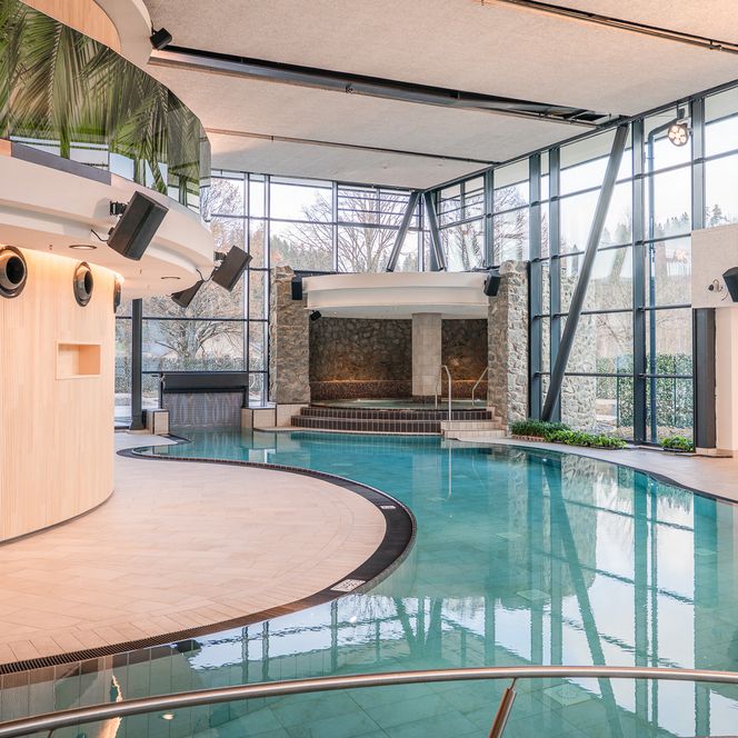 Innenbecken im Lagunen-Erlebnisbad