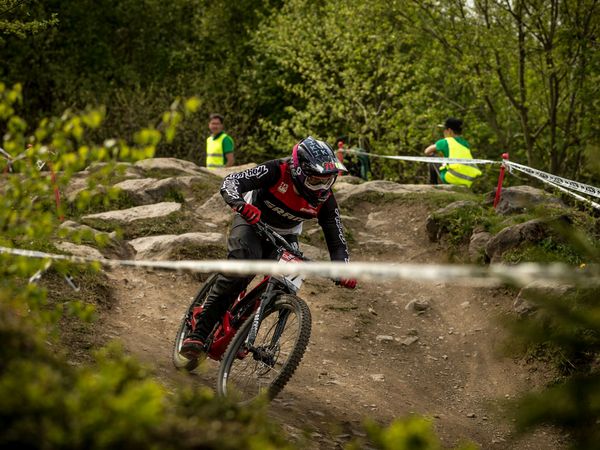 Fahrer auf der Strecke beim Bike-Festival in Willingen 