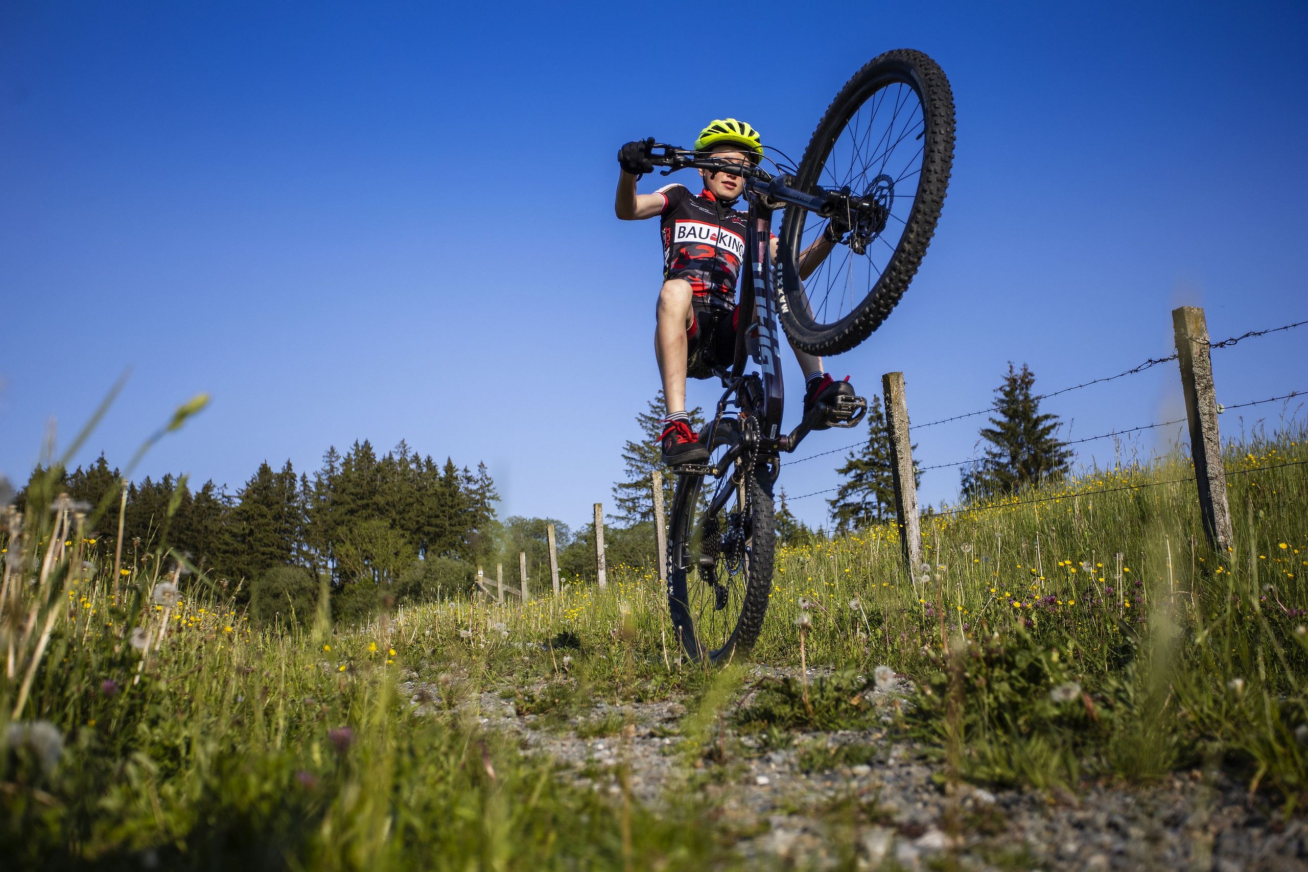 windweste rennrad damen Damen Windweste blaue Berge main image 0